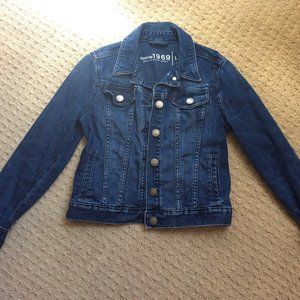 GapKids denim jacket size m
